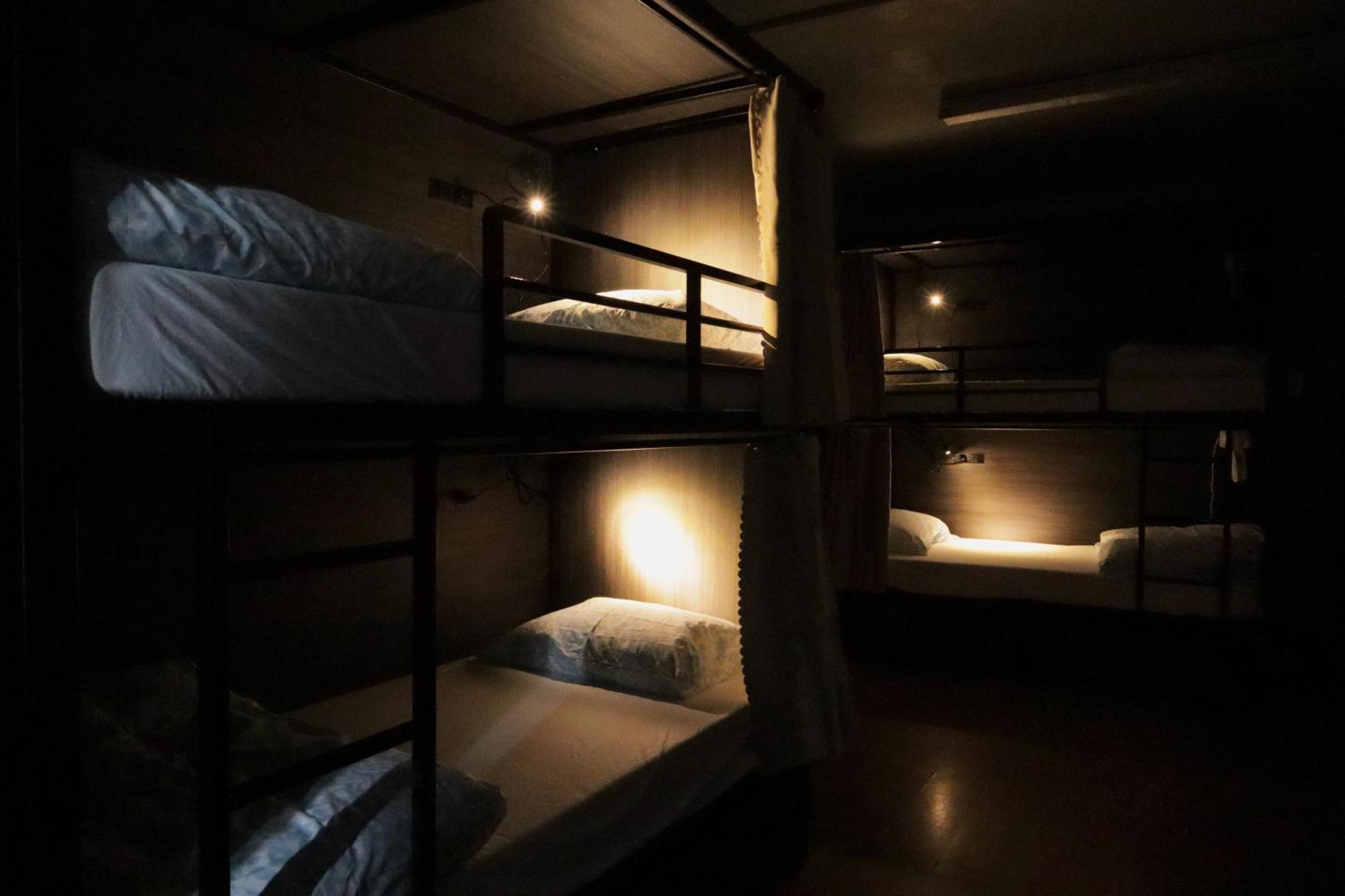Хостел Ritz For Backpackers Мельбурн Экстерьер фото