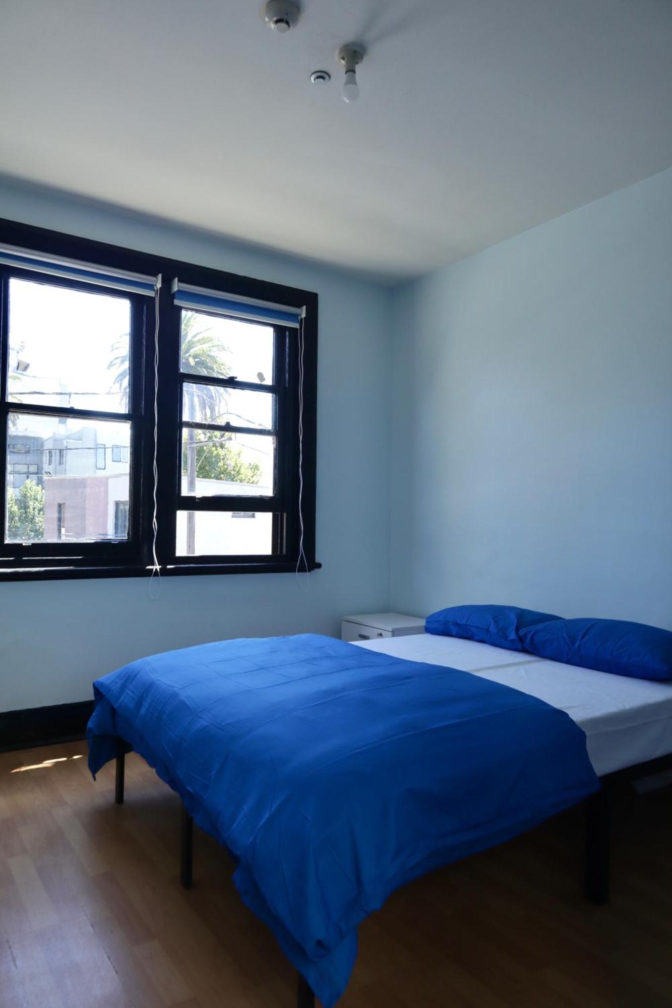 Хостел Ritz For Backpackers Мельбурн Экстерьер фото
