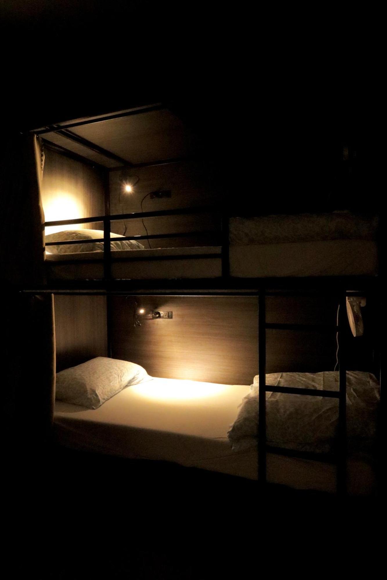 Хостел Ritz For Backpackers Мельбурн Экстерьер фото